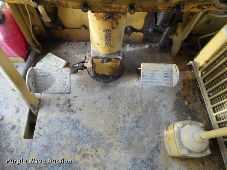 image for item DC4697 Caterpillar 212 rigid frame motor grader