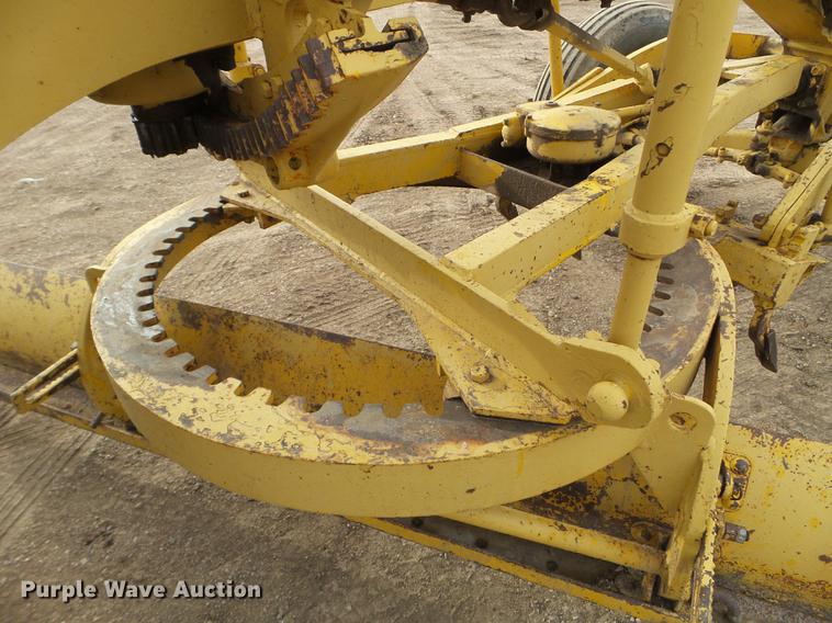 image for item DC4697 Caterpillar 212 rigid frame motor grader