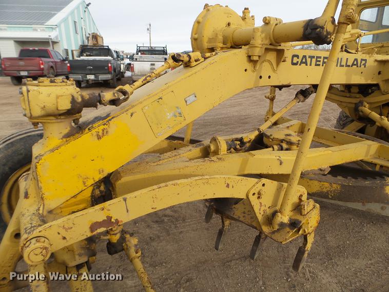 image for item DC4697 Caterpillar 212 rigid frame motor grader