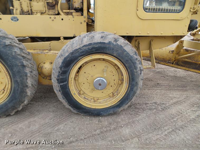 image for item DC4697 Caterpillar 212 rigid frame motor grader