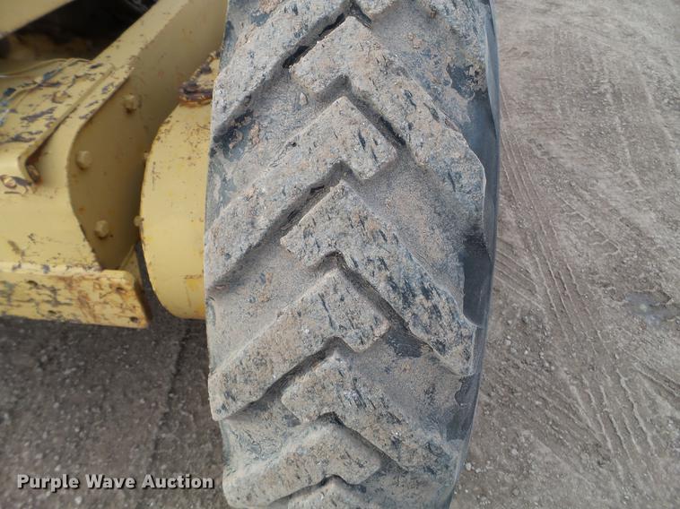 image for item DC4697 Caterpillar 212 rigid frame motor grader