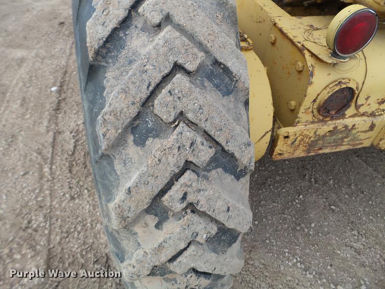 image for item DC4697 Caterpillar 212 rigid frame motor grader