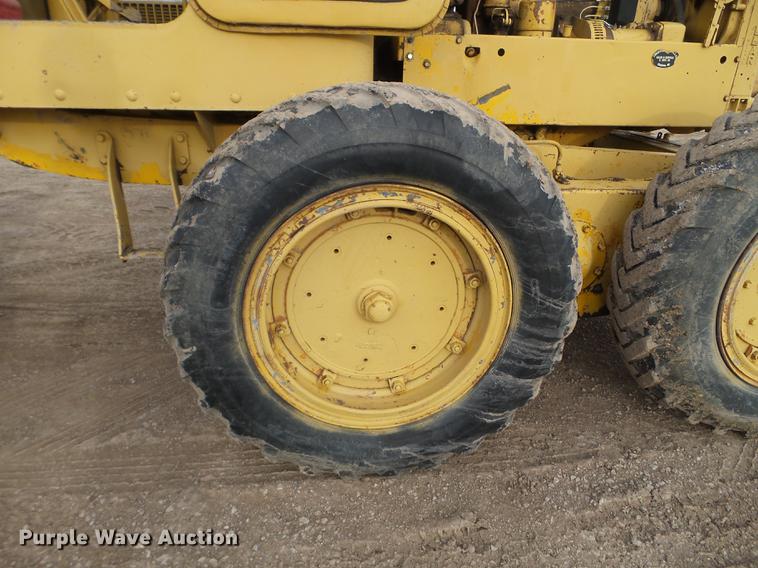 image for item DC4697 Caterpillar 212 rigid frame motor grader