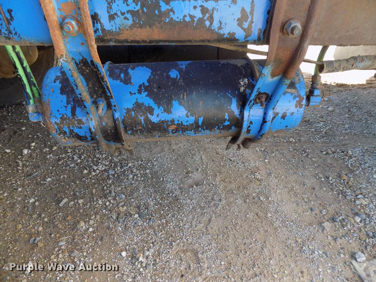 image for item DD3566 1995 Freightliner FLD semi truck