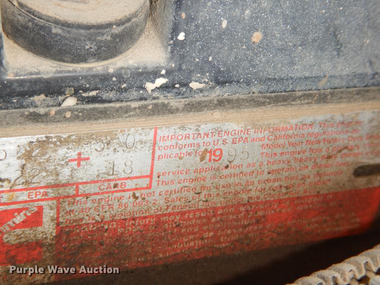 image for item DD8977 1995 International Paystar 5000 truck cab and chassis