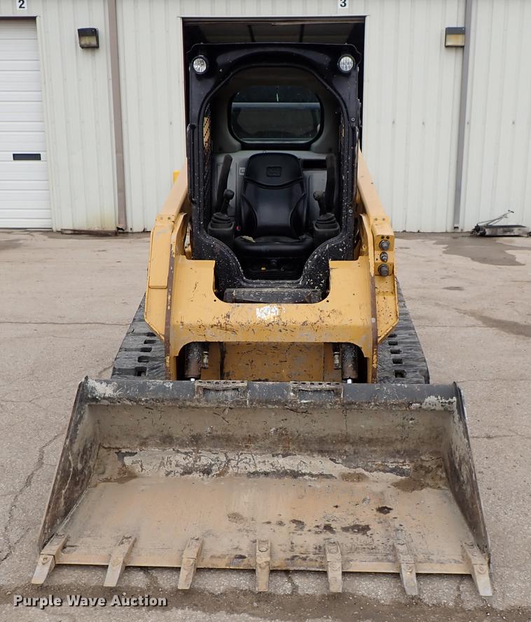 image for item DF8680 2015 Caterpillar 259D skid steer