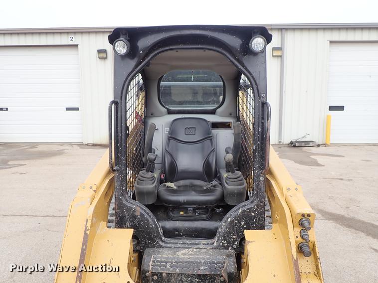 image for item DF8680 2015 Caterpillar 259D skid steer