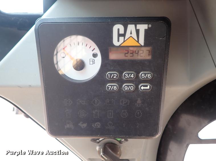 image for item DF8680 2015 Caterpillar 259D skid steer