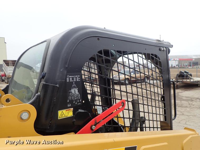 image for item DF8680 2015 Caterpillar 259D skid steer