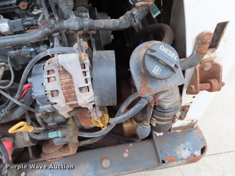 image for item DN9136 2014 Bobcat S530 skid steer