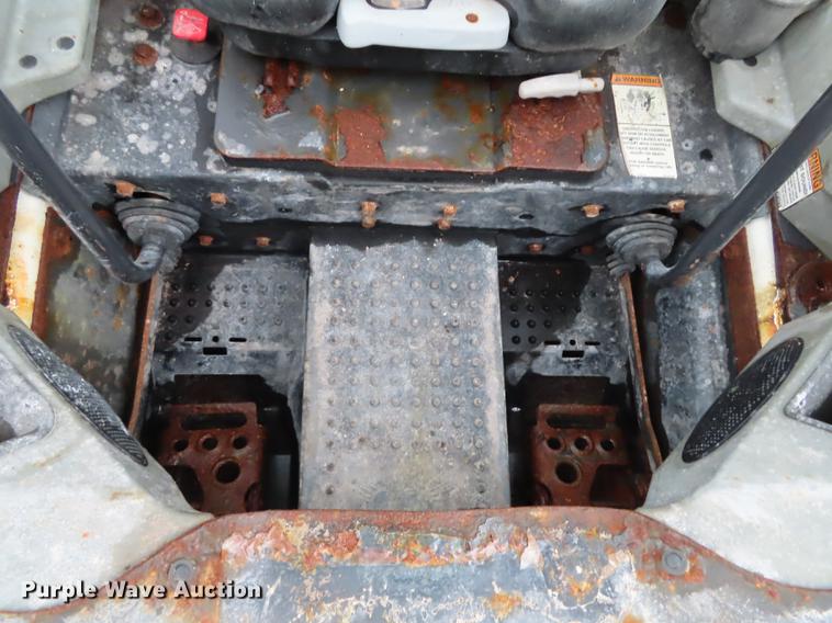 image for item DN9136 2014 Bobcat S530 skid steer