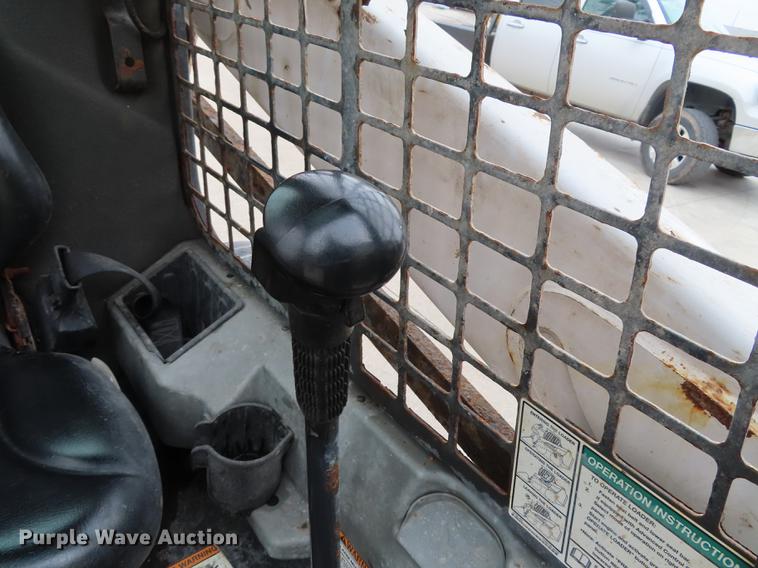 image for item DN9136 2014 Bobcat S530 skid steer