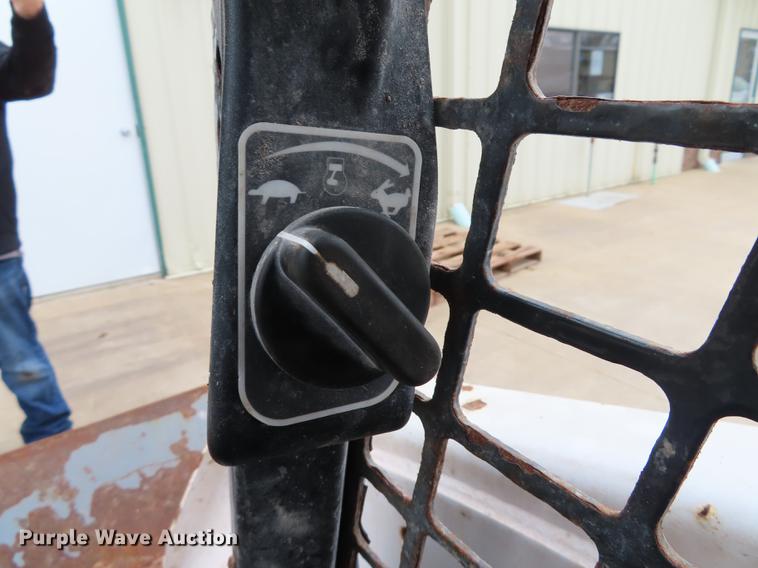 image for item DN9136 2014 Bobcat S530 skid steer