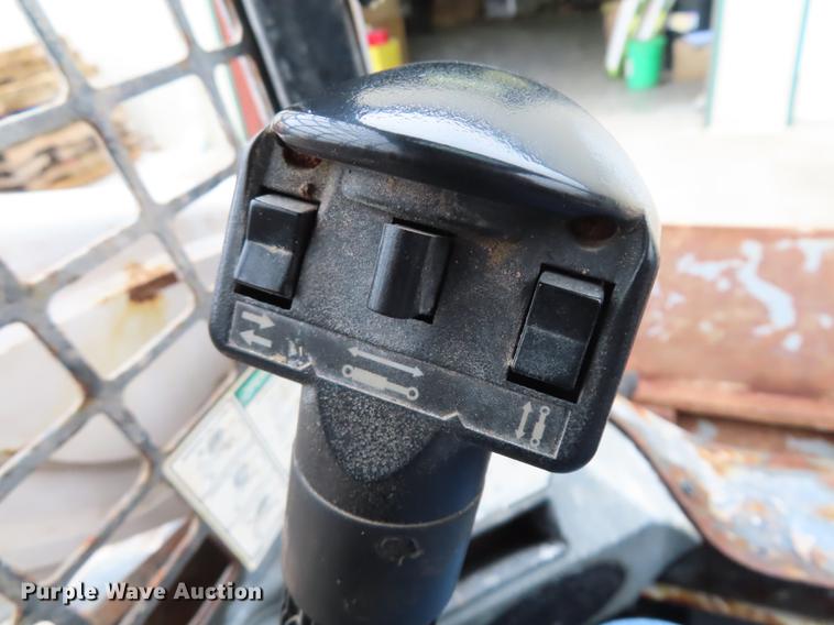 image for item DN9136 2014 Bobcat S530 skid steer