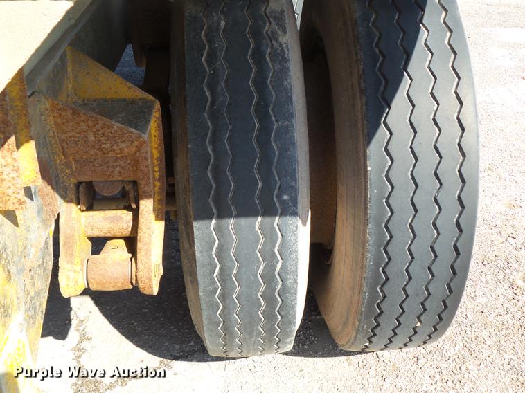 image for item DZ9292 1980 Brady end dump pup trailer