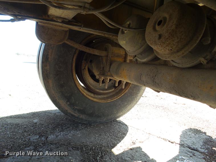 image for item DZ9292 1980 Brady end dump pup trailer