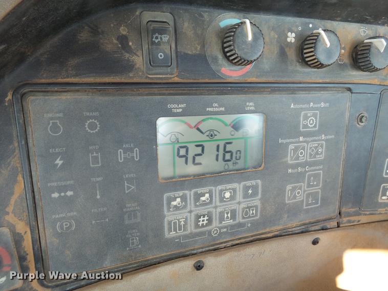 image for item EI9734 2002 John Deere 9520 4WD tractor