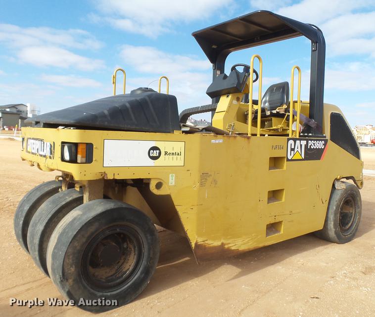 image for item EI9735 2010 Caterpillar PS360C pneumatic roller
