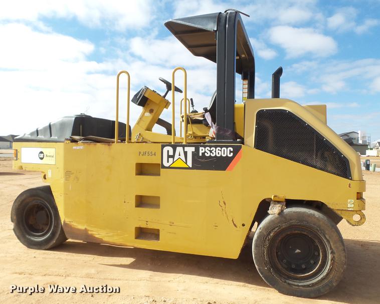 image for item EI9735 2010 Caterpillar PS360C pneumatic roller