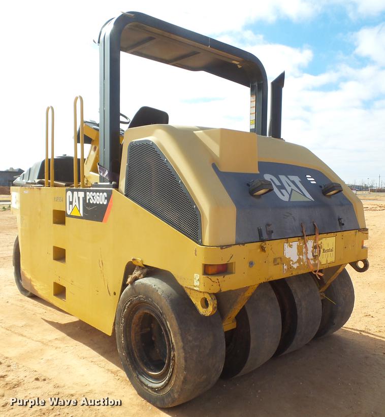 image for item EI9735 2010 Caterpillar PS360C pneumatic roller