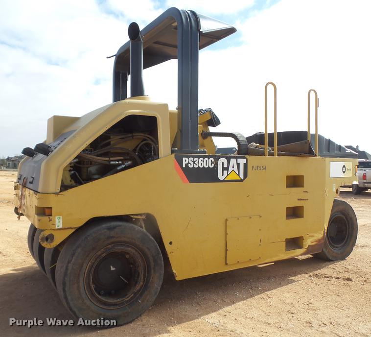 image for item EI9735 2010 Caterpillar PS360C pneumatic roller