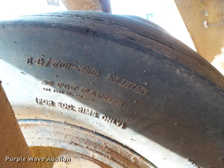 image for item EI9735 2010 Caterpillar PS360C pneumatic roller