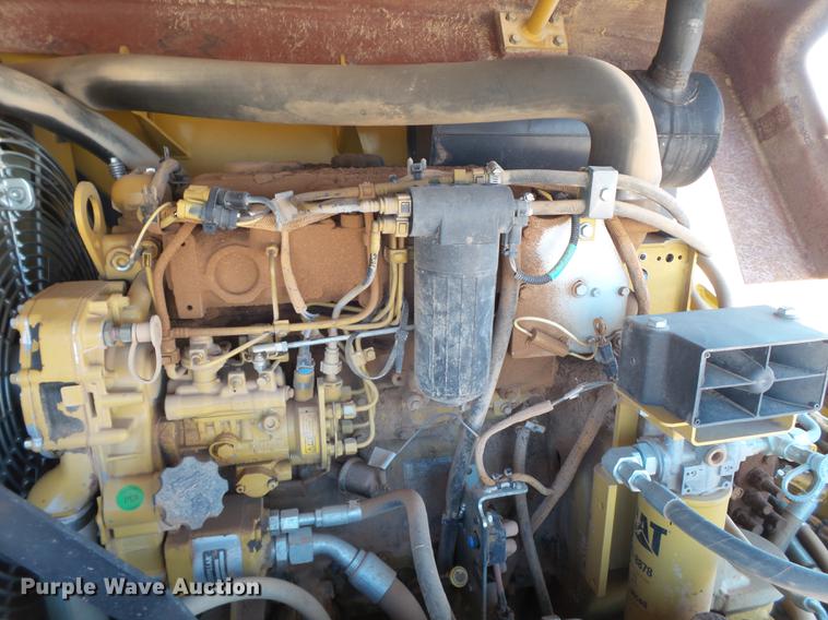 image for item EI9735 2010 Caterpillar PS360C pneumatic roller