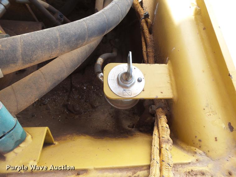 image for item EI9735 2010 Caterpillar PS360C pneumatic roller