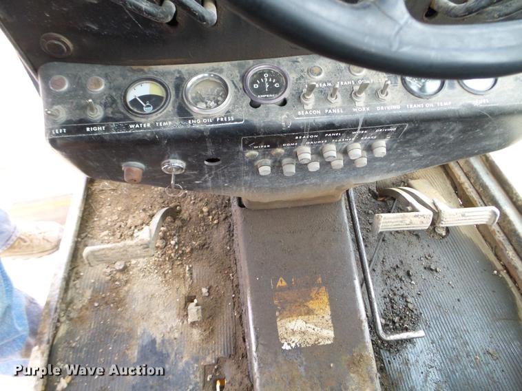 image for item EJ9000 John Deere 570A motor grader