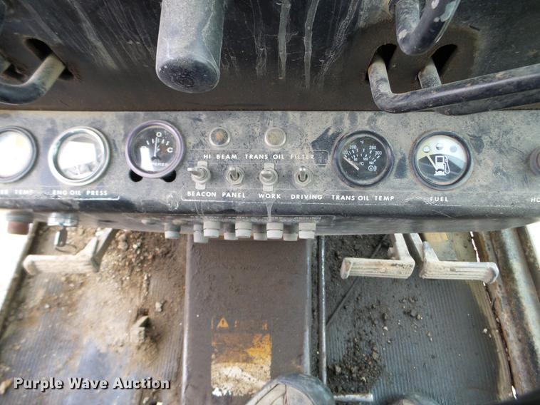 image for item EJ9000 John Deere 570A motor grader