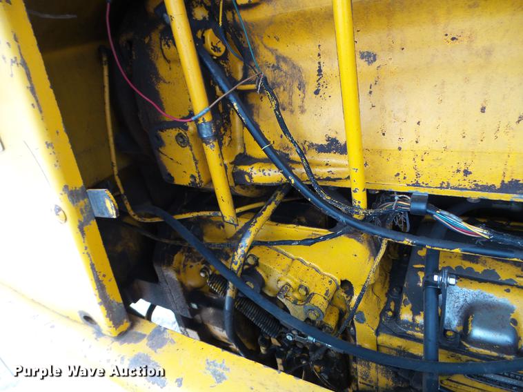 image for item EJ9000 John Deere 570A motor grader