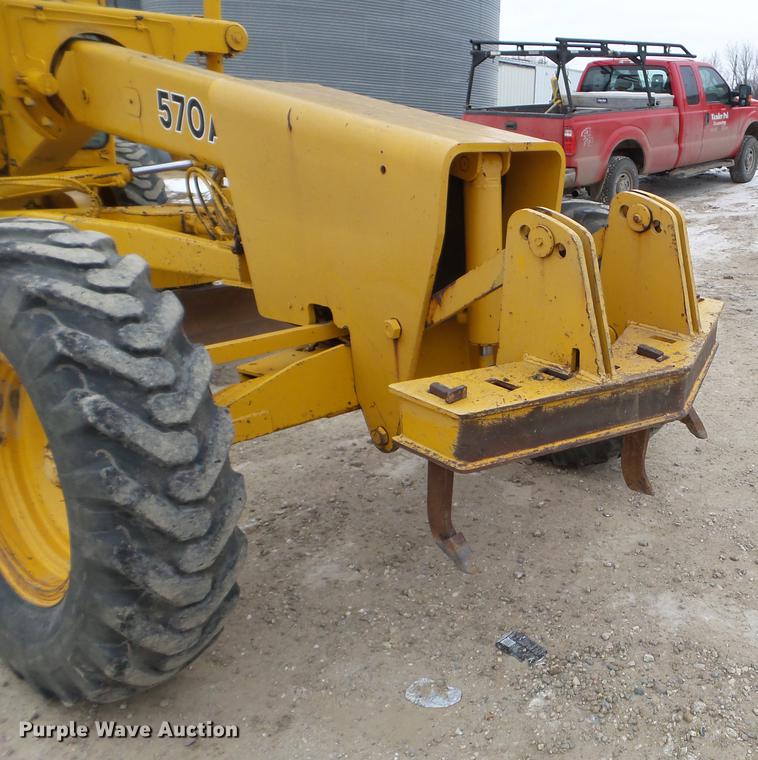 image for item EJ9000 John Deere 570A motor grader