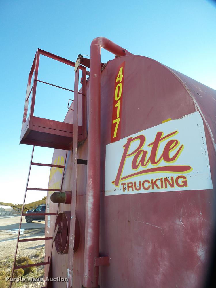 image for item EN9666 Water tank