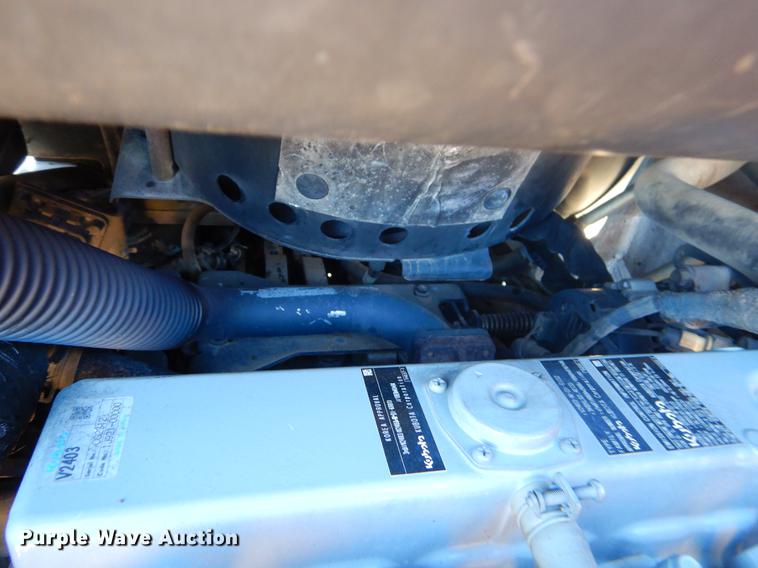 image for item ER9416 2012 Bobcat S175 skid steer