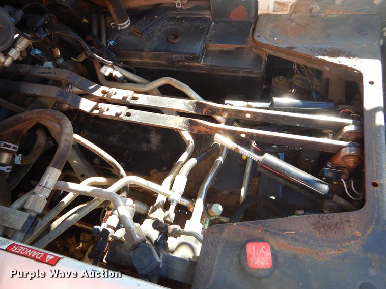 image for item ER9416 2012 Bobcat S175 skid steer