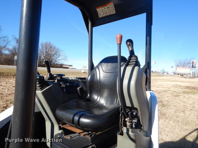 image for item ER9417 2014 Bobcat E26 mini excavator