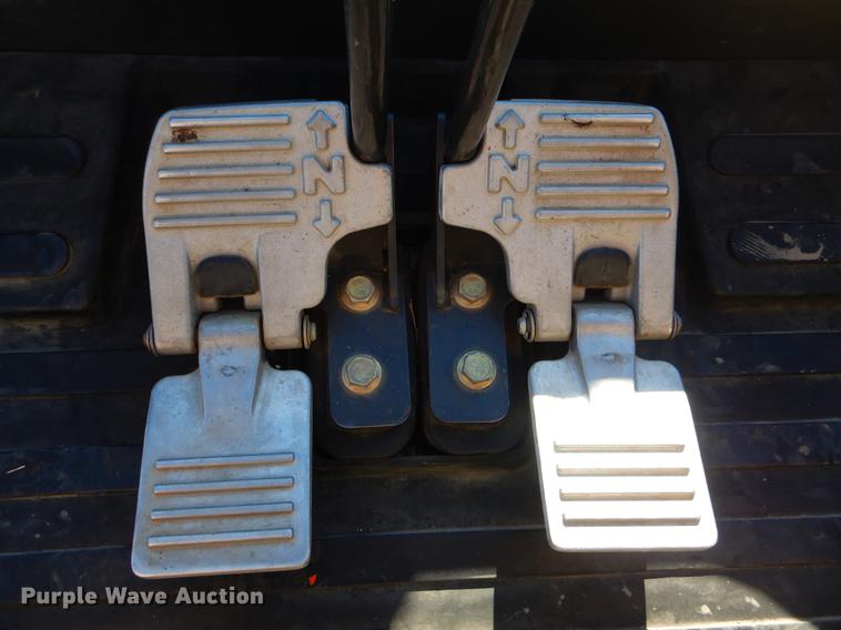 image for item ER9417 2014 Bobcat E26 mini excavator