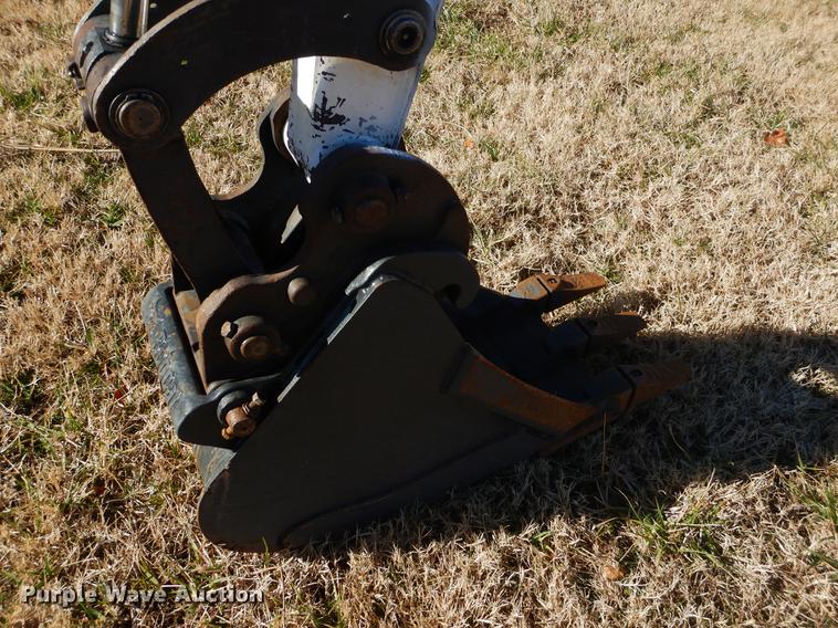 image for item ER9417 2014 Bobcat E26 mini excavator