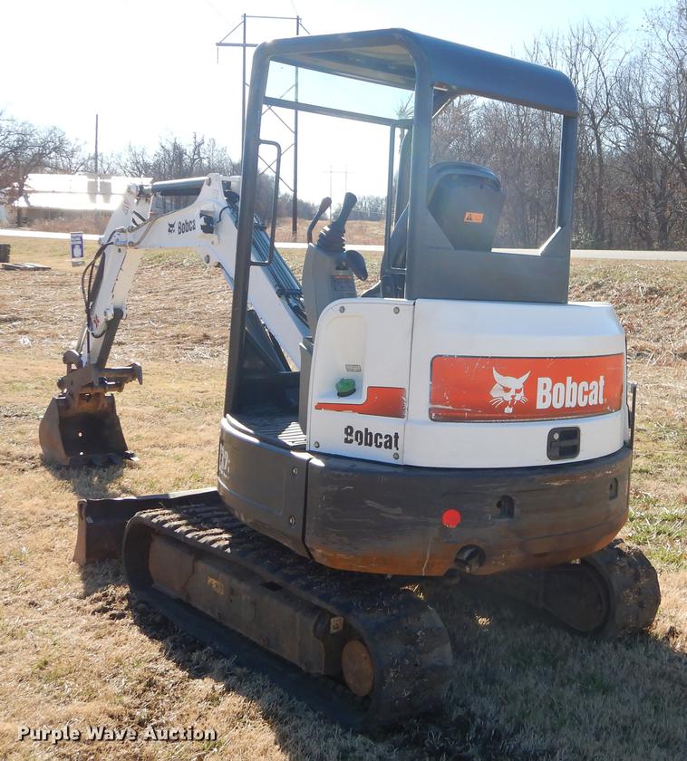 image for item ER9418 2015 Bobcat E32 mini excavator