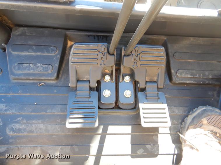 image for item ER9418 2015 Bobcat E32 mini excavator