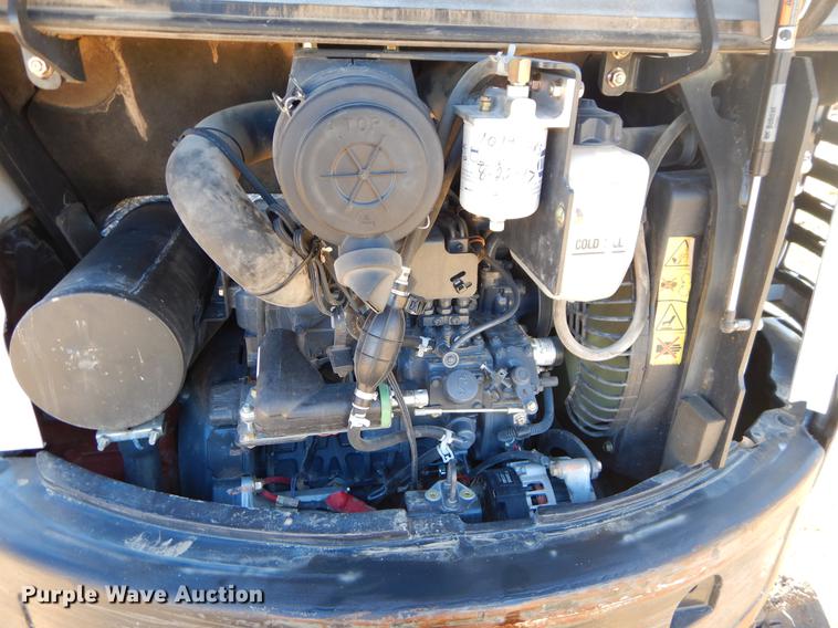 image for item ER9418 2015 Bobcat E32 mini excavator