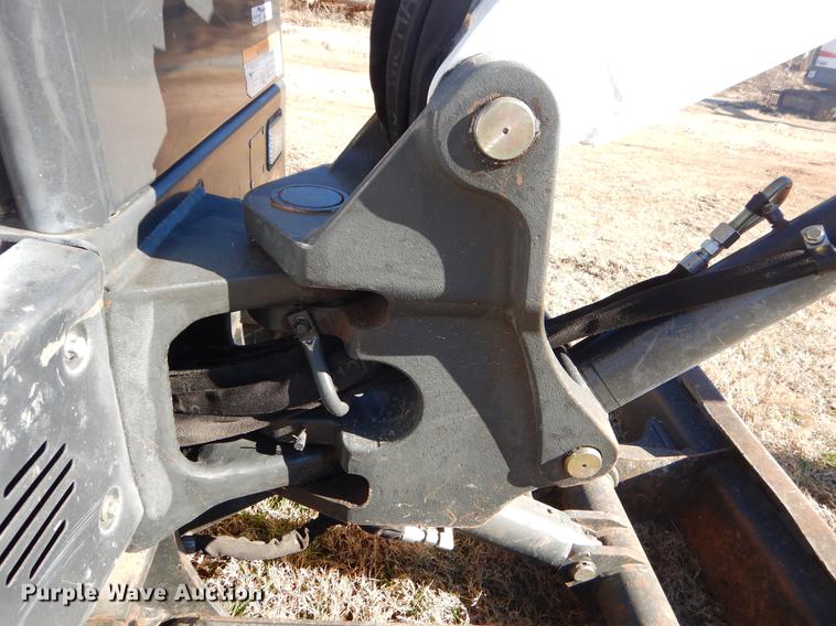 image for item ER9418 2015 Bobcat E32 mini excavator