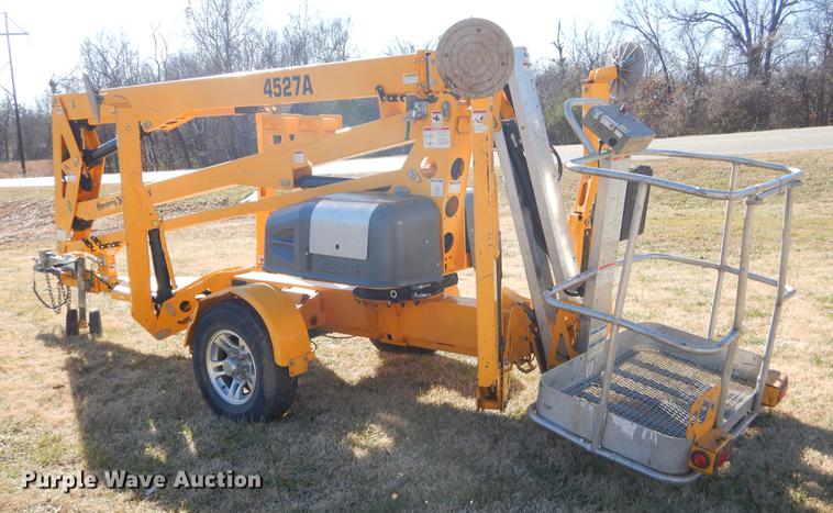 image for item ER9419 2011 Biljax 4527A boom lift