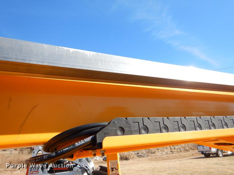 image for item ER9419 2011 Biljax 4527A boom lift