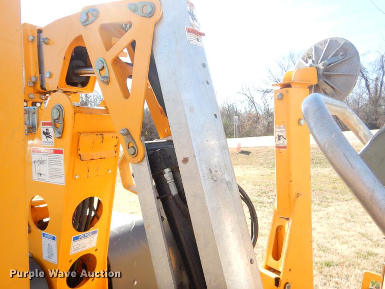 image for item ER9419 2011 Biljax 4527A boom lift