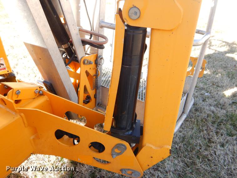 image for item ER9419 2011 Biljax 4527A boom lift
