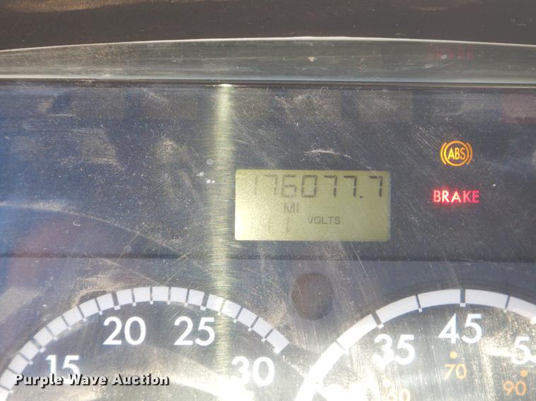 image for item EW9676 2011 Freightliner Business Class M2 dump truck