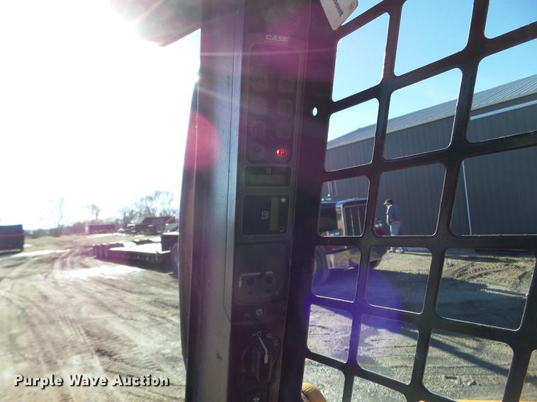 image for item EW9876 2010 Case 450 Series 3 skid steer