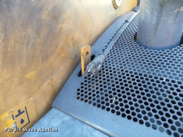 image for item EW9876 2010 Case 450 Series 3 skid steer