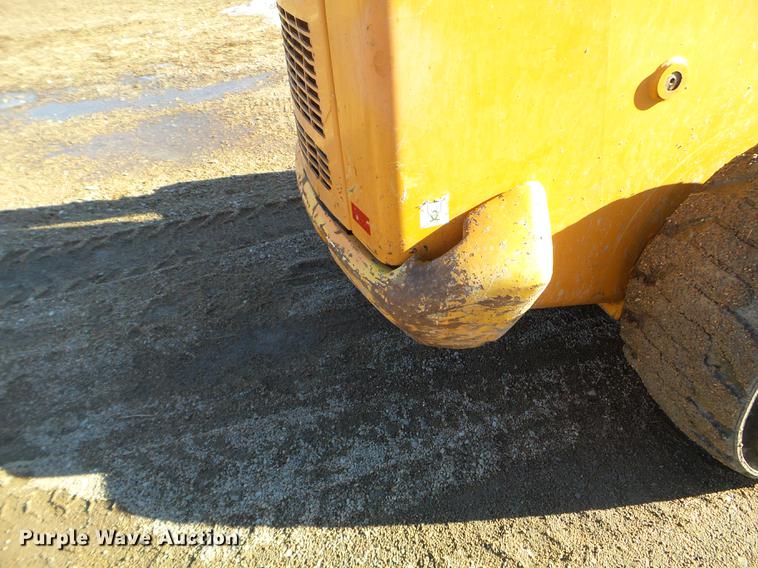 image for item EW9876 2010 Case 450 Series 3 skid steer